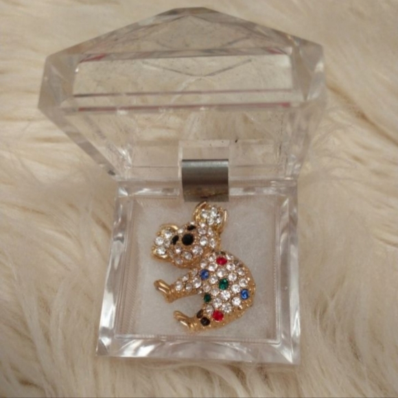 Vintage Koala Bear Pave Rhinestone Gold Tone Brooch Pin - Picture 3 of 5